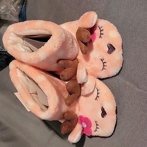 Reindeer pink slippers